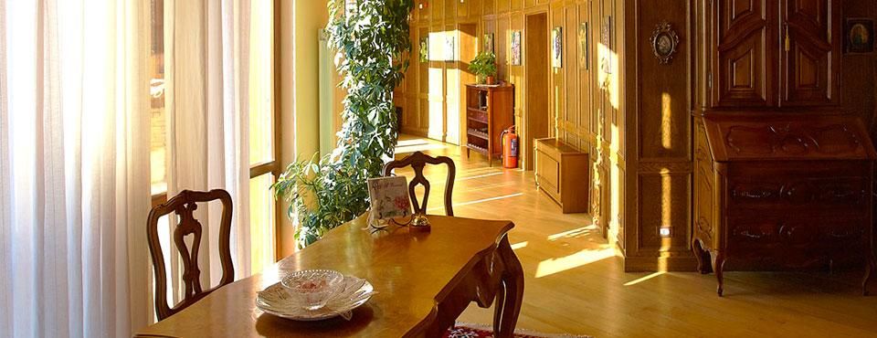 Отель Hotel Soli Invicto Elenovo
